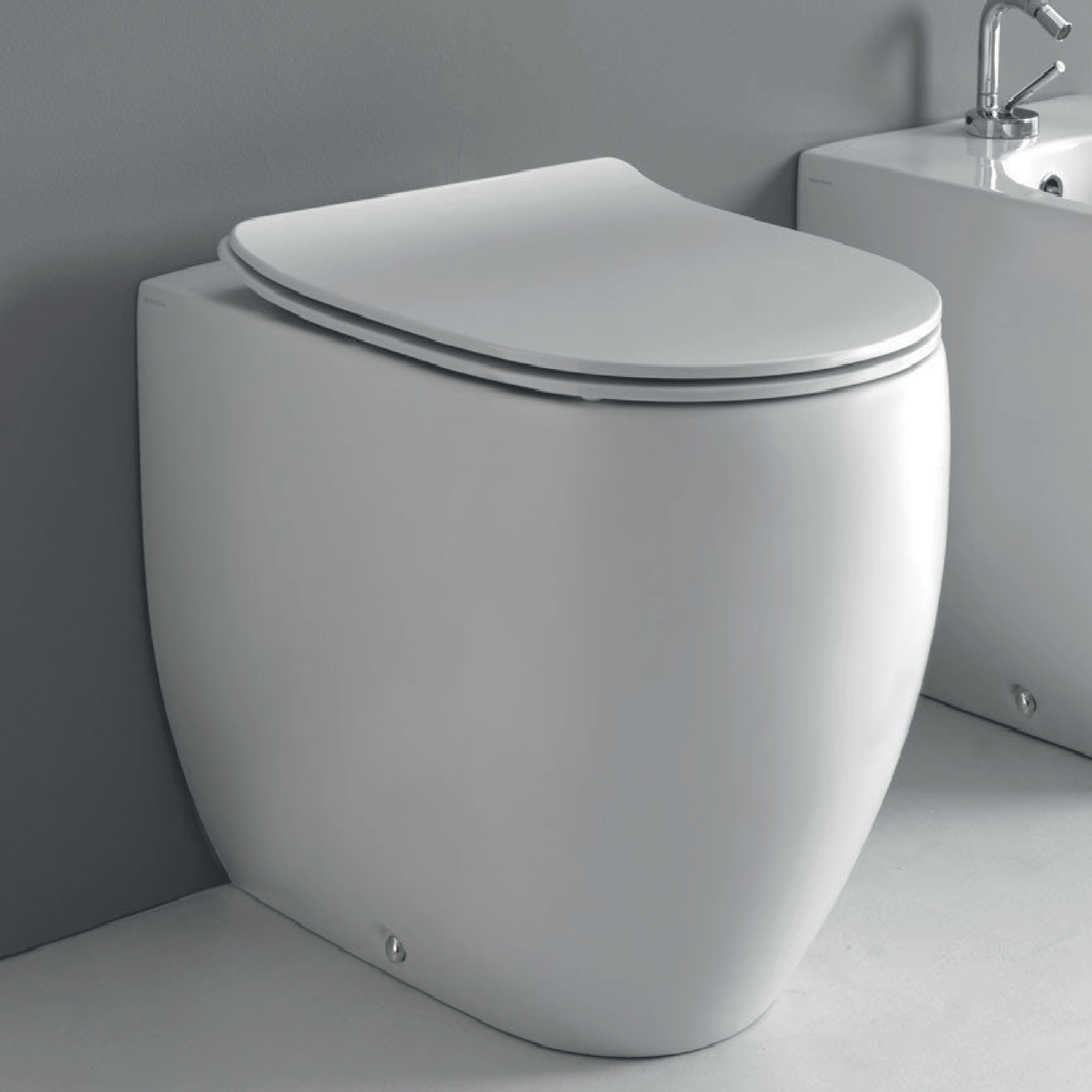Wc a Terra Senza Brida Traslato Kerasan "Flo 53" Bianco Opaco