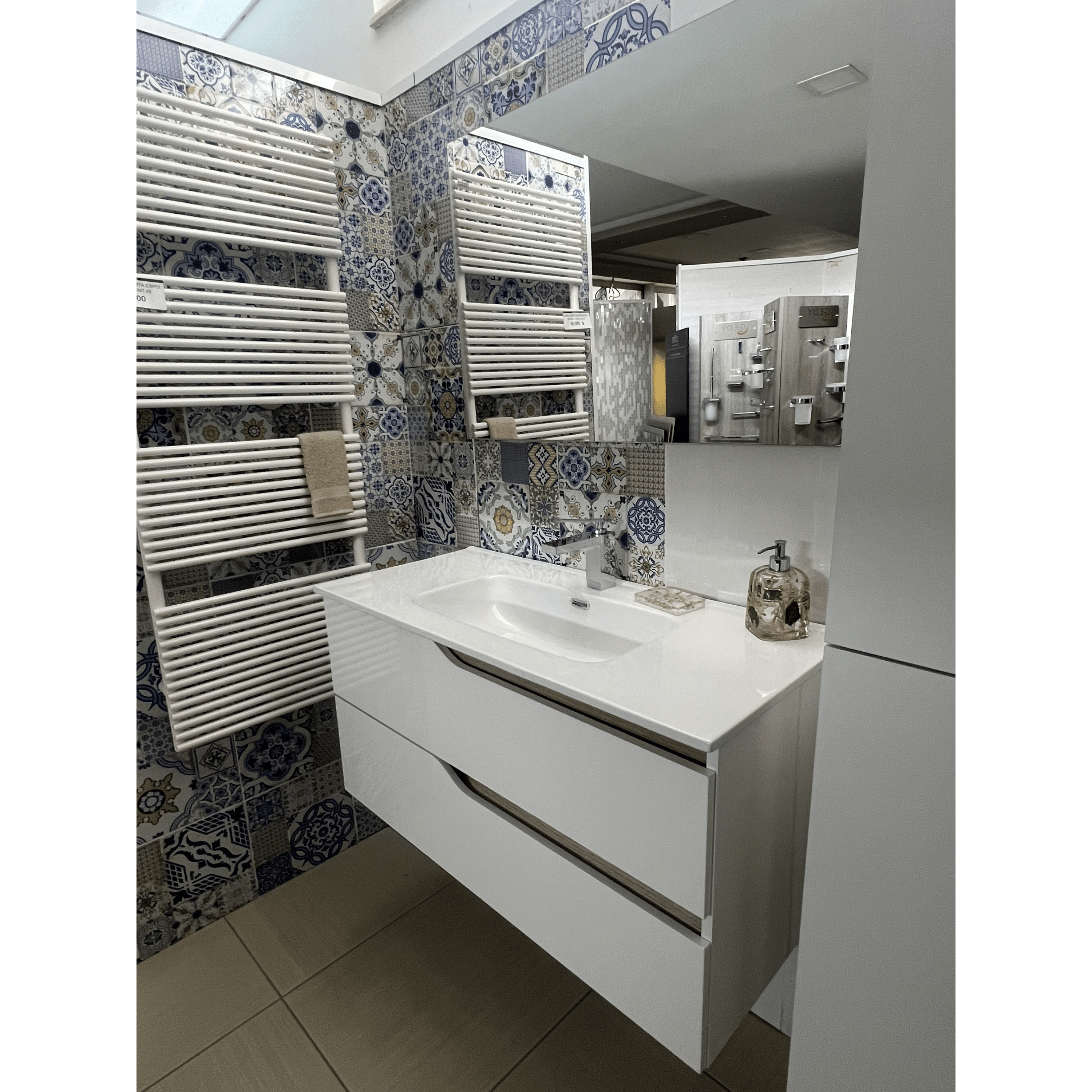 Mobile Bagno Sospeso 100 Cm Due Cassetti Specchio Con Lampada Led 100x70 Cm Savini "Grace 2"