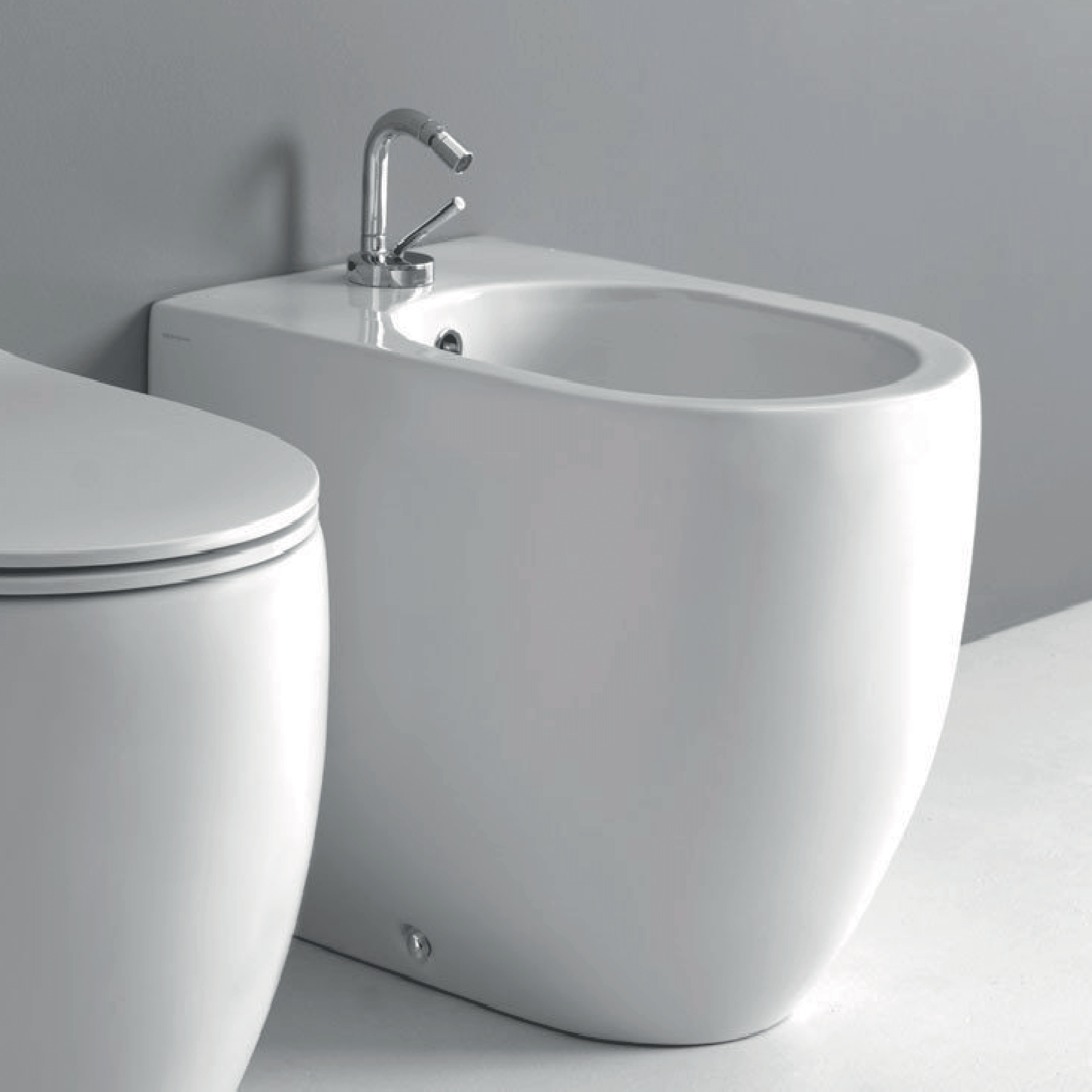Bidet a Terra Kerasan "Flo 53" Bianco Opaco
