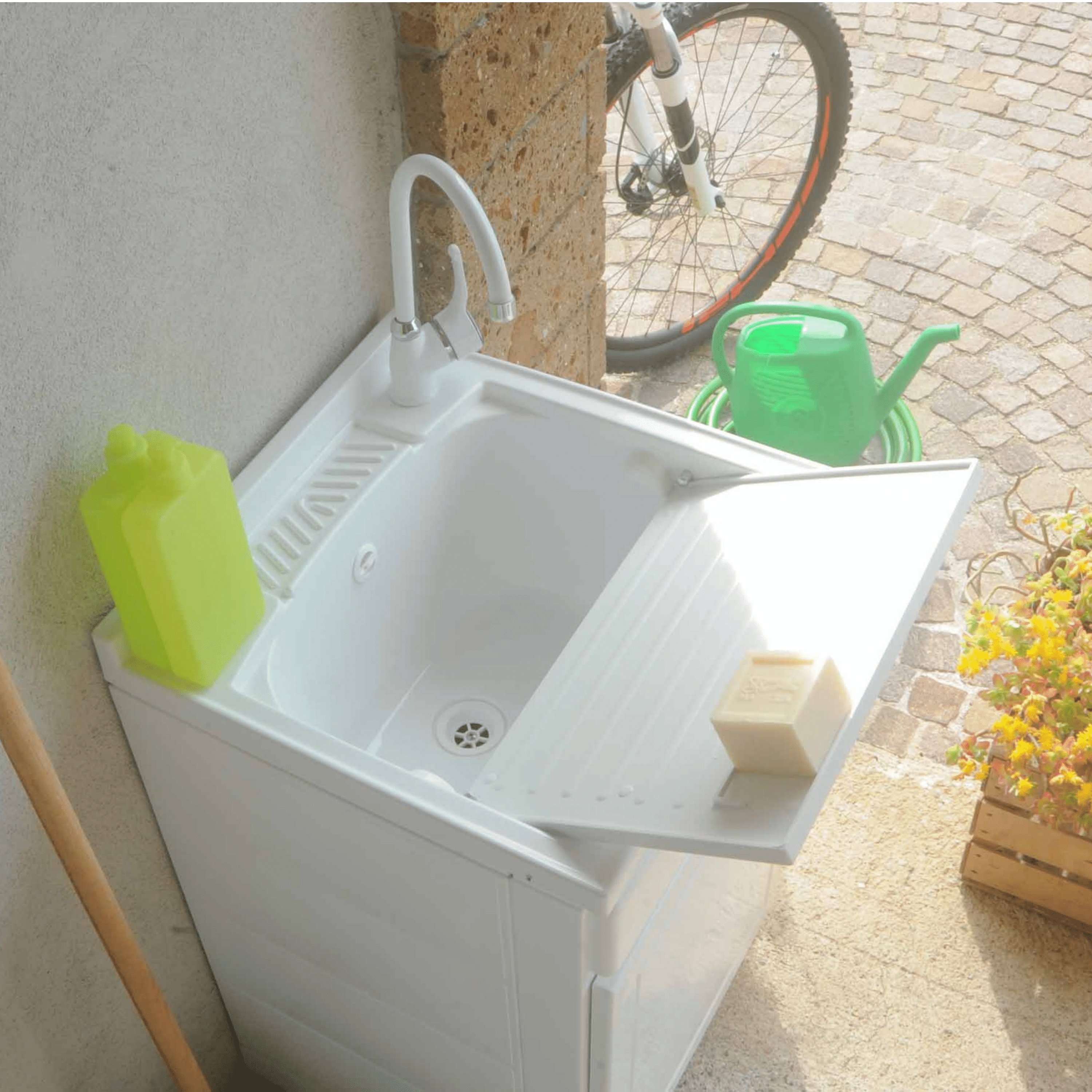 Lavatoio a Terra Per Esterno 45x50 Un'Anta Con Vasca Sifone e Tavoletta In Plastica Xilon "Meteo" Bianco Lucido
