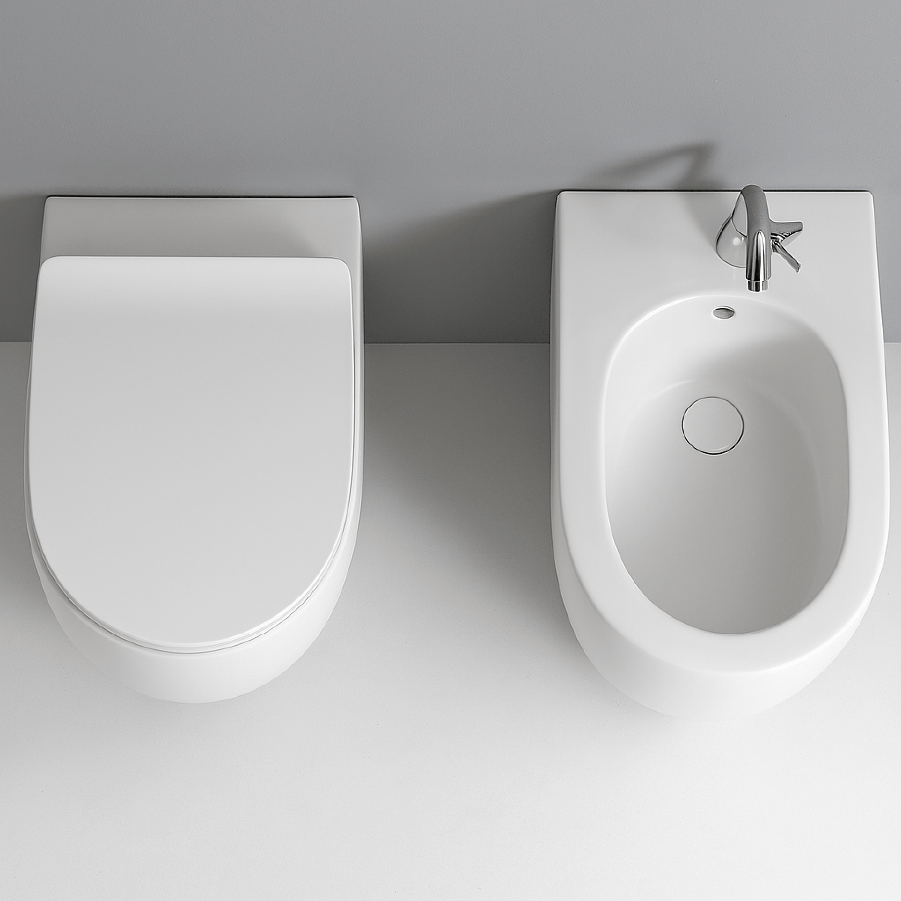 Coppia Di Sanitari a Terra Senza Brida Traslato Kerasan "Flo 53" Bianco Opaco