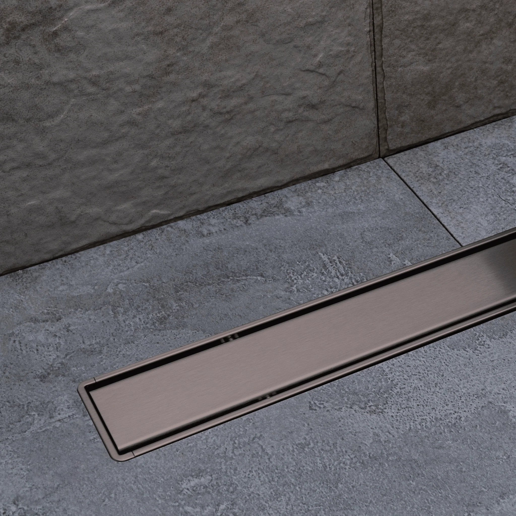 Canalina Di Scarico a Pavimento Piastrellabile 65 Cm Karag "Primo Compact Line" Gun Metal - Dabicasa