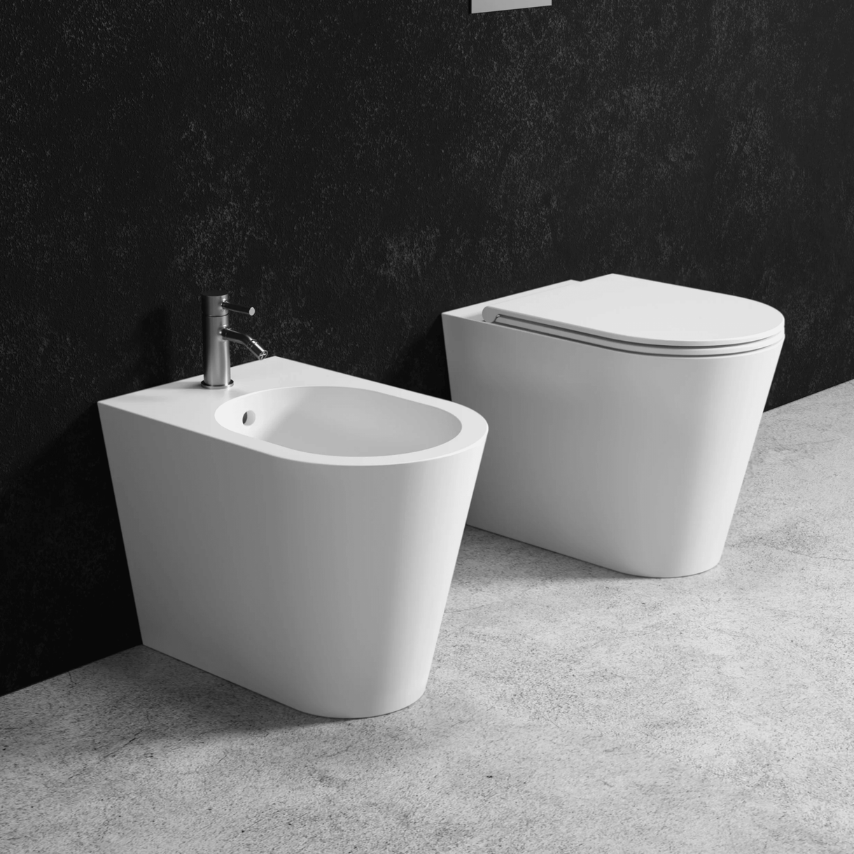 Image of Coppia Di Sanitari Da Terra Alice Ceramica Filo Muro Senza Brida Bianco Opaco "Hide Round"